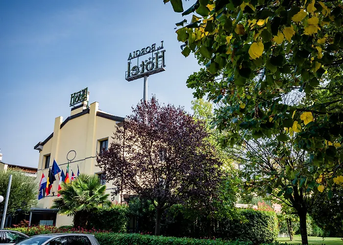 Pet Friendly hotel: Hotel Lucrezia Borgia
